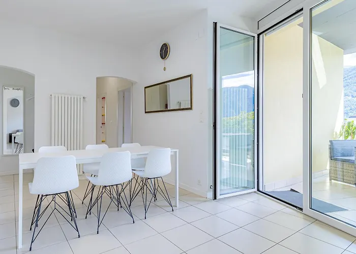 Imperial Of 2 With A View And Garden Behind The Station And 10 Min From The Of Daire *